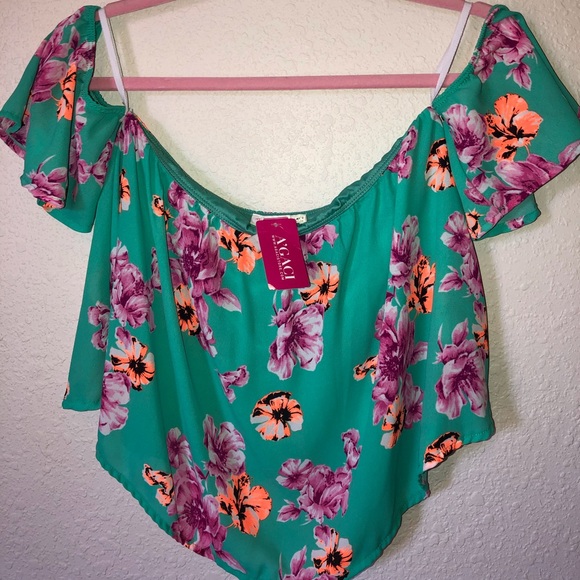 Shirt - Picture 3 of 3